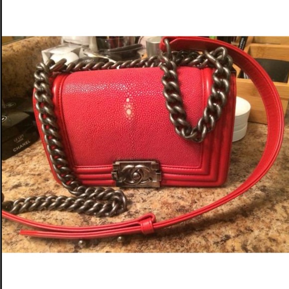 RARE STINGRAY CHANEL BOY BAG - Picture 8 of 15